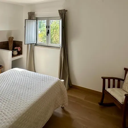 Casal Do Pequeno Сasa de vacaciones Alcobaça